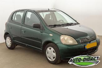 Toyota Yaris 1.3-16V Automaat VVT-i Sol picture 2