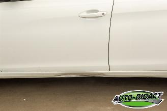 Peugeot 308 SW 1.5 HDI Automaat Clima Navi Active picture 32