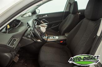 Peugeot 308 SW 1.5 HDI Automaat Clima Navi Active picture 25