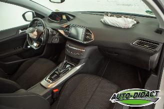 Peugeot 308 SW 1.5 HDI Automaat Clima Navi Active picture 18
