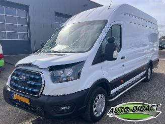 skadebil bedrijf Ford Transit 350 L4H3 Trend 68 kWh Camera Navi 2024/3