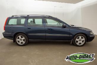 Volvo V-70 2.4 Edition II Airco Leder picture 36