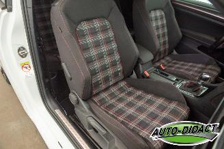 Volkswagen Golf 2.0 TSI GTI Automaat Digi Dash Navi Clima picture 21