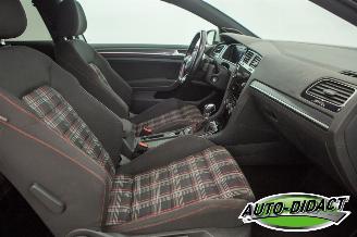 Volkswagen Golf 2.0 TSI GTI Automaat Digi Dash Navi Clima picture 20