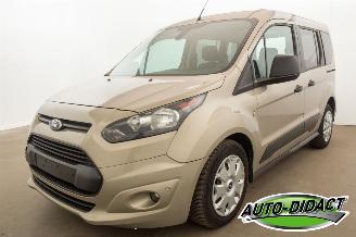 uszkodzony samochody osobowe Ford Tourneo Connect 1.0 Trend Airco 2016/6