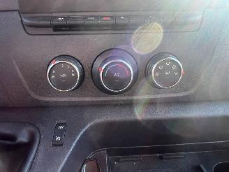 Renault Master T35 2.3 dCi 135 L2H2 34.956 km NAP picture 8