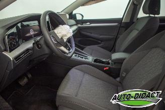 Volkswagen Golf 1.5 eTSI Automaat 34.921 km NAP Camera Life Edition picture 22