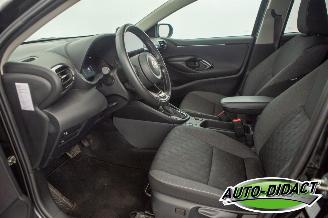 Toyota Yaris 1.5 Hybrid Automaat Navi Camera 115 Business Plus picture 27