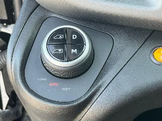 Iveco Daily 35D18H 3.0 300 Automaat picture 12