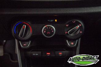 Kia Picanto 1.0 Digi Dash Navi Camera Airco picture 10