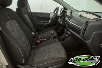 Kia Picanto 1.0 Digi Dash Navi Camera Airco picture 20