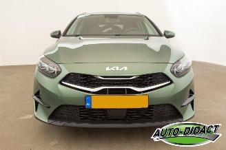 Kia Ceed 1.5 T-GDi Automaat Motorschade MHEV DynamicPlusLine picture 34