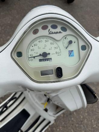 Vespa   picture 5