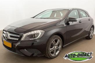 skadebil auto Mercedes A-klasse 180 CDI Airco Navi Ambition 2013/2