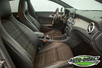 Mercedes Cla-klasse 200d Automaat Navi Airco Shooting Brake picture 22