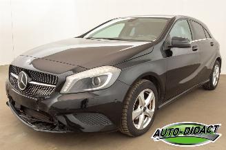 Schadeauto Mercedes A-klasse A180 CDI Automaat Navi Airco 2014/1