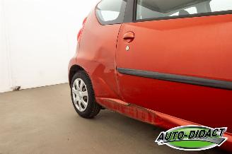 Peugeot 107 1.0-12V Airco 30.711 km NAP Sublime picture 25