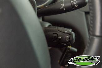 Peugeot 5008 1.6 VTi Clima Navi 7p. Blue Lease picture 17