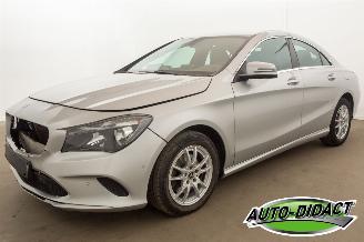 Coche accidentado Mercedes Cla-klasse 200d Automaat Clima Navi Leder CARPAS 2017/8