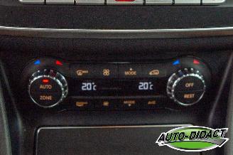 Mercedes Cla-klasse 200d Automaat Clima Navi Leder CARPAS picture 10