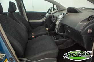 Toyota Yaris 1.3 VVTi Sol Airco picture 17