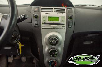 Toyota Yaris 1.3 VVTi Sol Airco picture 9