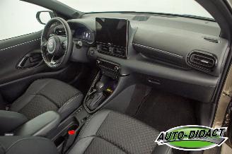 Toyota Yaris 1.5 Hybrid Automaat Clima Navi Camera 130 Executive picture 20