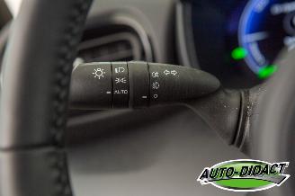 Toyota Yaris 1.5 Hybrid Automaat Clima Navi Camera 130 Executive picture 18