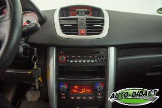Peugeot 207 1.6 VTi Automaat Clima XS picture 10