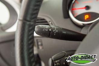 Peugeot 207 1.6 VTi Automaat Clima XS picture 13