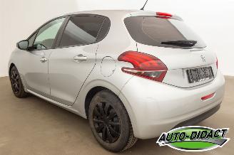 Peugeot 208 1.2 Like Airco 50kw 78.284 km CARPAS picture 3
