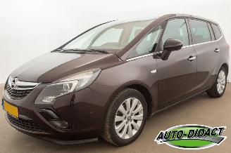 krockskadad bil auto Opel Zafira 1.4 Automaat Pano Navi Camera Leder Tourer Edition 2012/2
