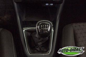 Volkswagen T-Cross 1.0 TSI 46.430 km NAP Airco Camera Life picture 12