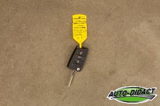 Volkswagen T-Cross 1.0 TSI 46.430 km NAP Airco Camera Life picture 27