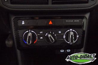 Volkswagen T-Cross 1.0 TSI 46.430 km NAP Airco Camera Life picture 10