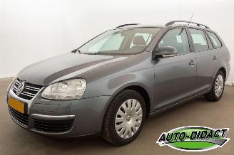 krockskadad bil auto Volkswagen Golf Variant 1.4 Clima Trendline 2009/2