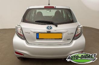 Toyota Yaris 1.5 Full Hybrid Automaat Navi Camera picture 40