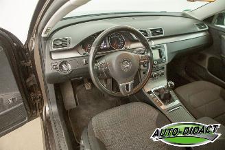 Volkswagen Passat 1.6 TDI Navi Clima Highline BlueMotion picture 25