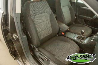 Volkswagen Passat 1.6 TDI Navi Clima Highline BlueMotion picture 22