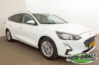 Ford Focus 1.0 EcoBoost Automaat Clima Navi Camera Titanium X Business picture 2