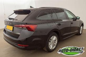 Skoda Octavia 1.0 e-TSI Automaat Digi Dash Navi Clima Business Edition picture 4
