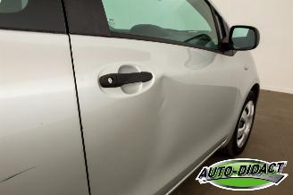 Toyota Yaris 1.0 VVTi Airco picture 27