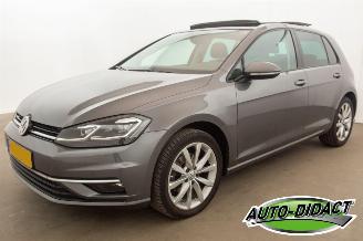 Schadeauto Volkswagen Golf 1.4 TSI Navi Pano Digi Dash Clima Highline 2017/5