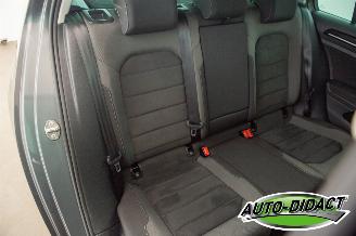 Volkswagen Golf 1.4 TSI Navi Pano Digi Dash Clima Highline picture 23