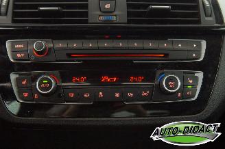BMW 2-serie 218i Automaat Navi Camera Leder Clima picture 14