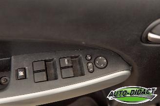 Mazda 2 1.3 BIFUEL Airco Navi 101.831 km NAP Navigator GT picture 12