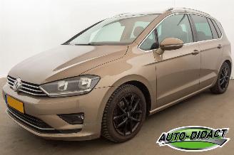 Vaurioauto  passenger cars Volkswagen Golf Sportsvan 1.4 TSI Navi Clima Highline 2015/4