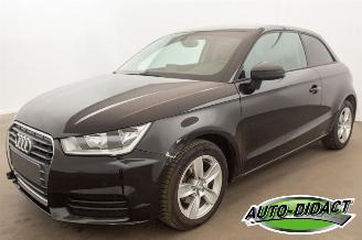 skadebil auto Audi A1 1.0 TFSI Automaat Navi Airco 2018/6