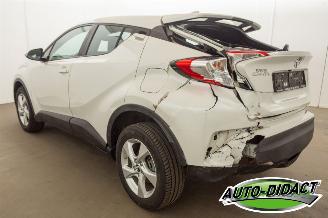 Toyota C-HR 1.2 Navi Camera Clima Business Plus picture 3