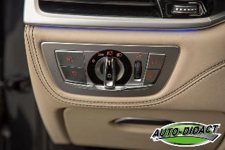 BMW 7-serie 740d xDrive Automaat Navi Camera Elek Dak Leder High Executive picture 17